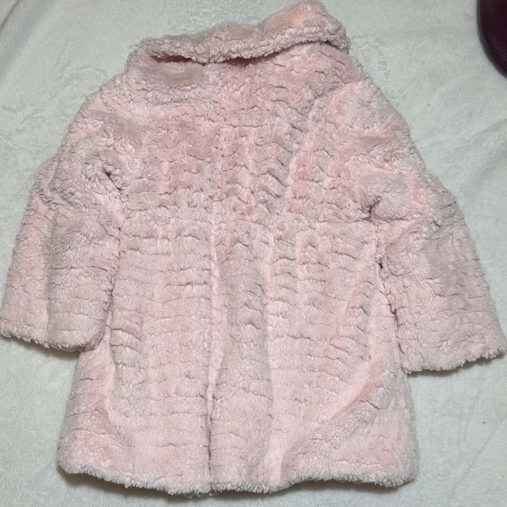 EUC American Widgeon Pink Fur Coat with Satin Bow 3t